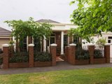 https://images.listonce.com.au/custom/160x/listings/203-raglan-street-south-ballarat-central-vic-3350/779/01575779_img_01.jpg?TXEg8FEcq_c