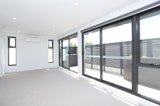 https://images.listonce.com.au/custom/160x/listings/2031131-dandenong-rd-malvern-east-vic-3145/717/01922717_img_02.jpg?LTp5A6sSFrU