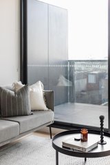 https://images.listonce.com.au/custom/160x/listings/203183-bridge-road-richmond-vic-3121/359/01268359_img_03.jpg?JB4tkwf8JDg
