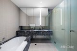 https://images.listonce.com.au/custom/160x/listings/20330b-the-esplanade-st-kilda-vic-3182/017/01822017_img_12.jpg?bByWBjDUKD4