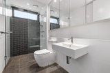 https://images.listonce.com.au/custom/160x/listings/20345-rose-street-fitzroy-vic-3065/252/01950252_img_04.jpg?QT5eJ7JRvuM