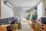 https://images.listonce.com.au/custom/160x/listings/203479-cardigan-street-carlton-vic-3053/639/01732639_img_11.jpg?hvVUUDiQgMw