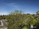 https://images.listonce.com.au/custom/160x/listings/20364-wellington-street-st-kilda-vic-3182/827/01087827_img_06.jpg?EVO1ujGvtfg