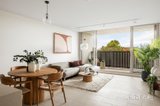 https://images.listonce.com.au/custom/160x/listings/20371-station-street-fairfield-vic-3078/965/01990965_img_01.jpg?ioBB3jplyXY