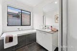 https://images.listonce.com.au/custom/160x/listings/204-ballarat-carngham-road-alfredton-vic-3350/656/01975656_img_16.jpg?86KMI6PJ3Kg