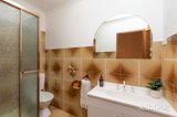 https://images.listonce.com.au/custom/160x/listings/204-nepean-street-greensborough-vic-3088/421/01954421_img_16.jpg?FkLW66960cQ