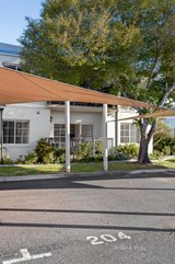 https://images.listonce.com.au/custom/160x/listings/2041-49-paas-place-williamstown-vic-3016/226/01691226_img_02.jpg?9rANRI3QJo8