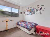 https://images.listonce.com.au/custom/160x/listings/20410-alfrick-road-croydon-vic-3136/646/01525646_img_05.jpg?QmDbRj-QykI