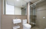https://images.listonce.com.au/custom/160x/listings/20415-small-street-hampton-vic-3188/759/01909759_img_02.jpg?eiSjIKTyt8Y
