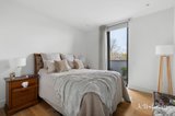 https://images.listonce.com.au/custom/160x/listings/2042-gascoyne-street-canterbury-vic-3126/393/01753393_img_07.jpg?8ft256x12TU