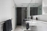 https://images.listonce.com.au/custom/160x/listings/204272-young-street-fitzroy-vic-3065/373/01472373_img_08.jpg?5NwrT5SOifw