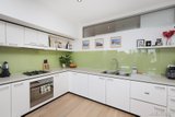 https://images.listonce.com.au/custom/160x/listings/20447-porter-street-prahran-vic-3181/190/01603190_img_04.jpg?eD8PXzXJJ8Y