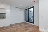 https://images.listonce.com.au/custom/160x/listings/204483-glen-huntly-road-elsternwick-vic-3185/509/01772509_img_03.jpg?dorzmo9OIb4