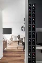 https://images.listonce.com.au/custom/160x/listings/20459-stawell-street-richmond-vic-3121/273/01679273_img_10.jpg?T0s8jECbMmI