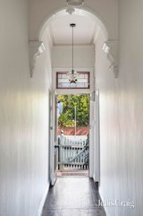 https://images.listonce.com.au/custom/160x/listings/205-glenlyon-road-brunswick-east-vic-3057/250/01985250_img_08.jpg?jIxPuR6jPXM