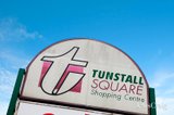 https://images.listonce.com.au/custom/160x/listings/2051-talford-street-doncaster-east-vic-3109/224/01753224_img_14.jpg?MB9y7tjQVt8
