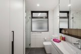 https://images.listonce.com.au/custom/160x/listings/205116-balcombe-road-mentone-vic-3194/641/00760641_img_06.jpg?0hBzIqxz64U