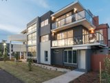 https://images.listonce.com.au/custom/160x/listings/20513-highmoore-avenue-bayswater-vic-3153/151/01524151_img_02.jpg?ZIBr0IsRn4c