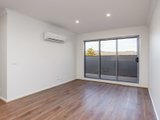 https://images.listonce.com.au/custom/160x/listings/20513-highmoore-avenue-bayswater-vic-3153/151/01524151_img_05.jpg?6OtwhnvXTLs