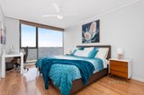 https://images.listonce.com.au/custom/160x/listings/205147-beach-street-port-melbourne-vic-3207/029/01139029_img_05.jpg?eWYqiKqNVZE