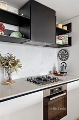 https://images.listonce.com.au/custom/160x/listings/2052-mascoma-street-ascot-vale-vic-3032/710/01724710_img_04.jpg?LcvFcYoXWW0