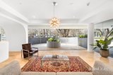 https://images.listonce.com.au/custom/160x/listings/20526-28-broadway-elwood-vic-3184/258/01915258_img_15.jpg?_2mJ_KE_Ewo
