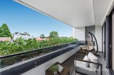 https://images.listonce.com.au/custom/160x/listings/2053-5-cartmell-street-heidelberg-vic-3084/036/01747036_img_08.jpg?zYZ18SCLxpE