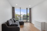 https://images.listonce.com.au/custom/160x/listings/205348-canterbury-road-surrey-hills-vic-3127/072/01359072_img_02.jpg?UrhGh4CFlaU