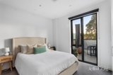 https://images.listonce.com.au/custom/160x/listings/20556-harp-road-kew-vic-3101/424/01849424_img_05.jpg?gvIYUYeJW0E