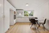 https://images.listonce.com.au/custom/160x/listings/206-albert-street-port-melbourne-vic-3207/517/01911517_img_03.jpg?diVeXmt251o