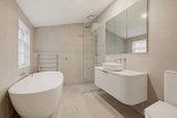 https://images.listonce.com.au/custom/160x/listings/206-albert-street-port-melbourne-vic-3207/517/01911517_img_05.jpg?nWuZq6rOmKw