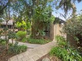 https://images.listonce.com.au/custom/160x/listings/206-manningham-road-bulleen-vic-3105/412/01743412_img_03.jpg?oWZb2xSIm6s