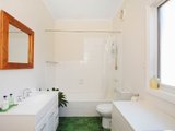 https://images.listonce.com.au/custom/160x/listings/206-richardson-street-middle-park-vic-3206/305/01087305_img_05.jpg?p2G5aoj27MI