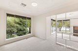 https://images.listonce.com.au/custom/160x/listings/206-templestowe-road-templestowe-lower-vic-3107/689/01990689_img_05.jpg?HvjgW-8F2-4