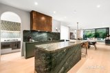 https://images.listonce.com.au/custom/160x/listings/206-tennyson-street-elwood-vic-3184/226/01942226_img_03.jpg?DBQzprcqLmI