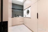 https://images.listonce.com.au/custom/160x/listings/206-tennyson-street-elwood-vic-3184/226/01942226_img_16.jpg?aMaGMuTjR90