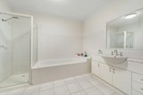 https://images.listonce.com.au/custom/160x/listings/206-willgilson-court-oakleigh-vic-3166/662/00218662_img_05.jpg?vQuM3-qc2UM