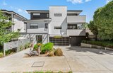 https://images.listonce.com.au/custom/160x/listings/20610-alfrick-road-croydon-vic-3136/598/01887598_img_02.jpg?6h-xK2VFFy4