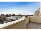 https://images.listonce.com.au/custom/160x/listings/206115-117-pier-street-altona-vic-3018/925/01202925_img_10.jpg?Zi9L2o6fbYw