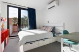 https://images.listonce.com.au/custom/160x/listings/206210-alexandra-parade-clifton-hill-vic-3068/549/01915549_img_09.jpg?_fMIONpF8fk
