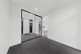 https://images.listonce.com.au/custom/160x/listings/20622-courtney-street-north-melbourne-vic-3051/238/01908238_img_07.jpg?ydxE2AQegbk