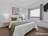 https://images.listonce.com.au/custom/160x/listings/2064-alfrick-road-croydon-vic-3136/050/01526050_img_07.jpg?fNU4Bxi_0YI