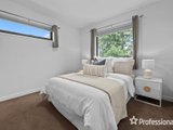 https://images.listonce.com.au/custom/160x/listings/2064-alfrick-road-croydon-vic-3136/050/01526050_img_09.jpg?m4w1MgnOik0