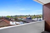 https://images.listonce.com.au/custom/160x/listings/20666-st-georges-road-northcote-vic-3070/741/01002741_img_04.jpg?SxKbad-1Dws