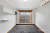 https://images.listonce.com.au/custom/160x/listings/207-brougham-street-soldiers-hill-vic-3350/684/01976684_img_05.jpg?GGG4HwaPPPQ
