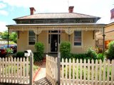 https://images.listonce.com.au/custom/160x/listings/207-cobden-street-mount-pleasant-vic-3350/911/01575911_img_01.jpg?rBGfh0E-cVA