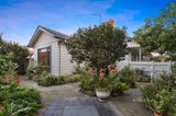 https://images.listonce.com.au/custom/160x/listings/207-thames-promenade-chelsea-heights-vic-3196/991/01723991_img_15.jpg?RbIpUcIOPBI