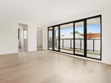 https://images.listonce.com.au/custom/160x/listings/207130-errol-street-north-melbourne-vic-3051/739/01731739_img_02.jpg?ymKov07P0d0