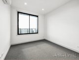 https://images.listonce.com.au/custom/160x/listings/2072-4-blair-street-bentleigh-vic-3204/658/01949658_img_04.jpg?tKPCIxGxm1s