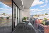 https://images.listonce.com.au/custom/160x/listings/2072a-montrose-place-hawthorn-east-vic-3123/724/01680724_img_08.jpg?oc2cQFTw7yk
